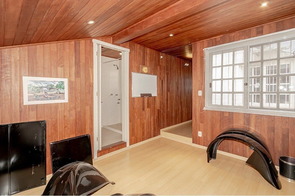 Casa à venda com 3 quartos, 350m² - Foto 16