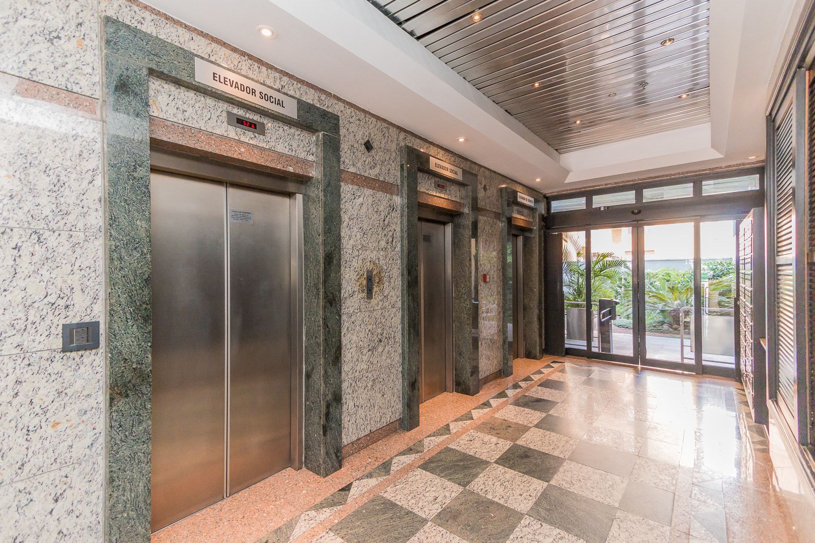 Depósito-Galpão, 94 m² - Foto 4