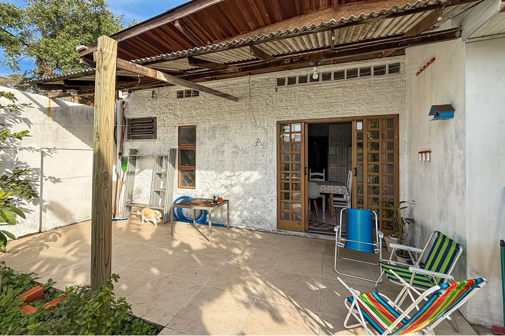 Casa à venda com 6 quartos, 285m² - Foto 25