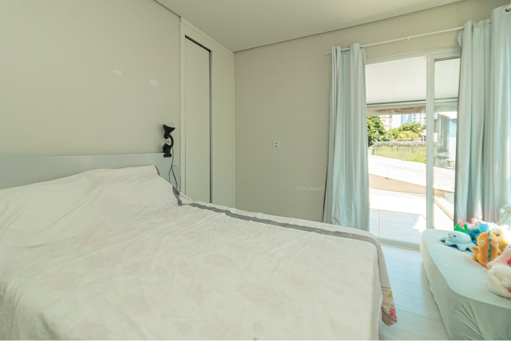 Casa à venda com 3 quartos, 178m² - Foto 37