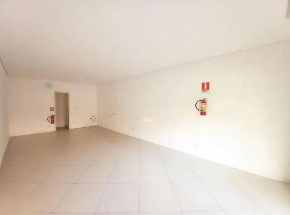 Loja-Salão para alugar com 1 quarto, 41m² - Foto 4