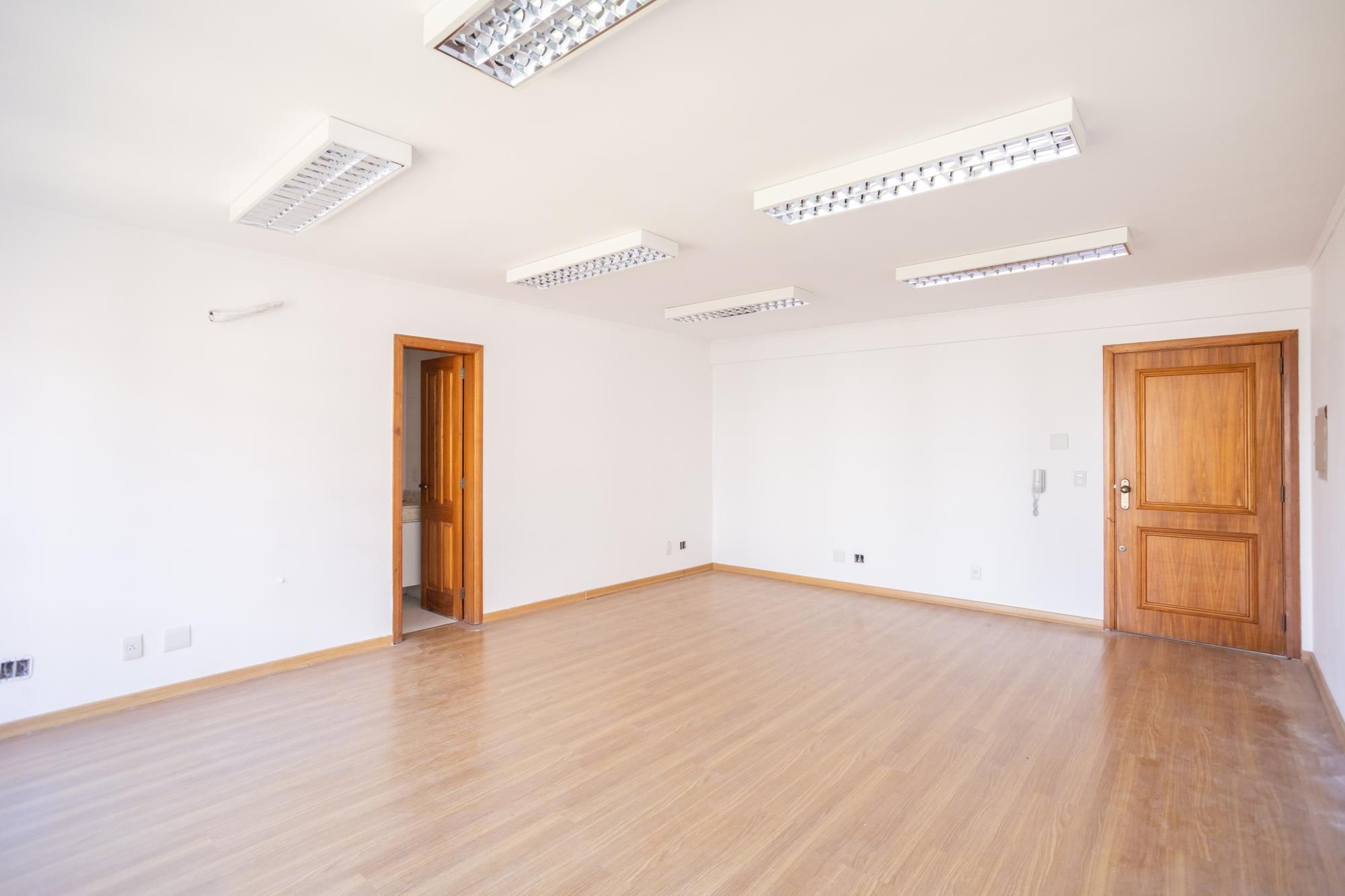 Conjunto Comercial-Sala para alugar com 1 quarto, 51m² - Foto 14