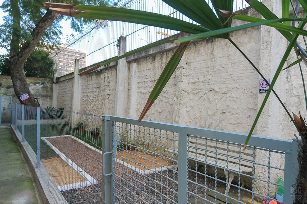 Apartamento à venda com 3 quartos, 80m² - Foto 3