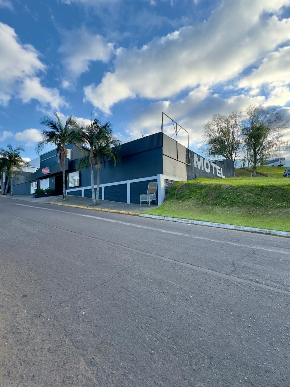 Prédio Inteiro, 899 m² - Foto 1