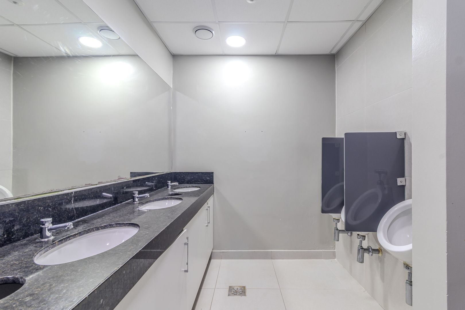 Prédio Inteiro para alugar com 4 quartos, 3451m² - Foto 45