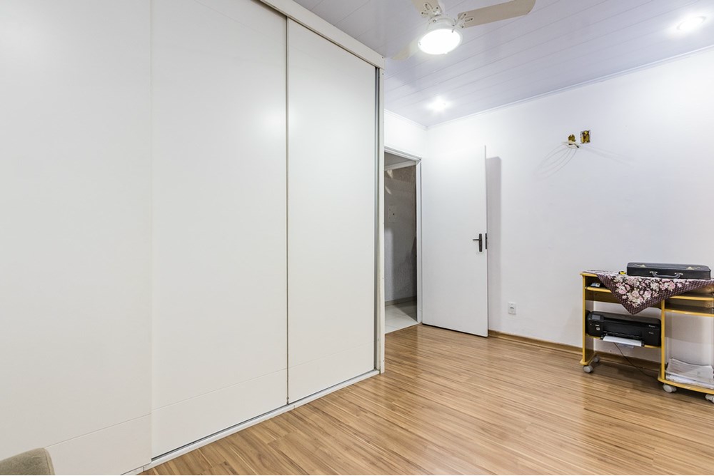 Casa à venda com 3 quartos, 181m² - Foto 10