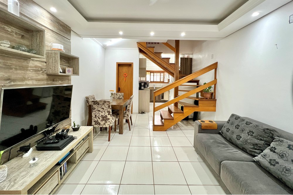 Casa, 2 quartos, 74 m² - Foto 1