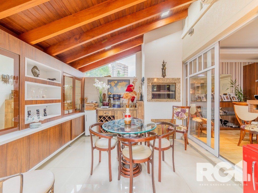 Casa de Condomínio à venda com 4 quartos, 258m² - Foto 37