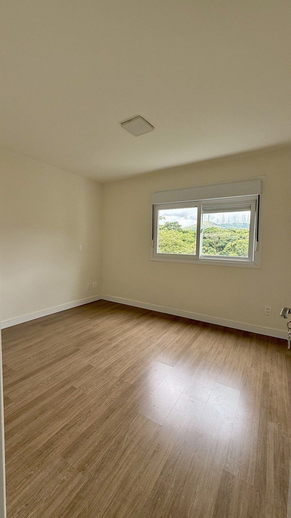Apartamento à venda com 3 quartos, 92m² - Foto 31