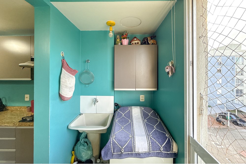 Apartamento à venda com 2 quartos, 78m² - Foto 3