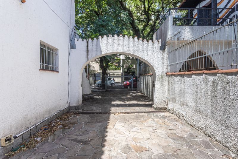 Loja-Salão para alugar com 10 quartos, 442m² - Foto 2