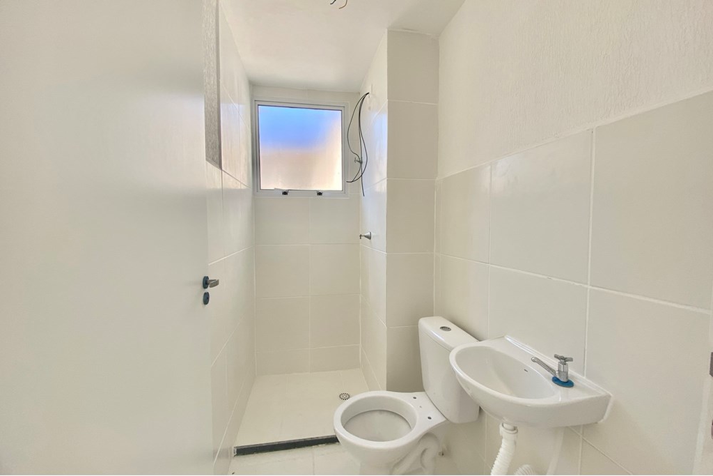 Apartamento à venda com 2 quartos, 42m² - Foto 18