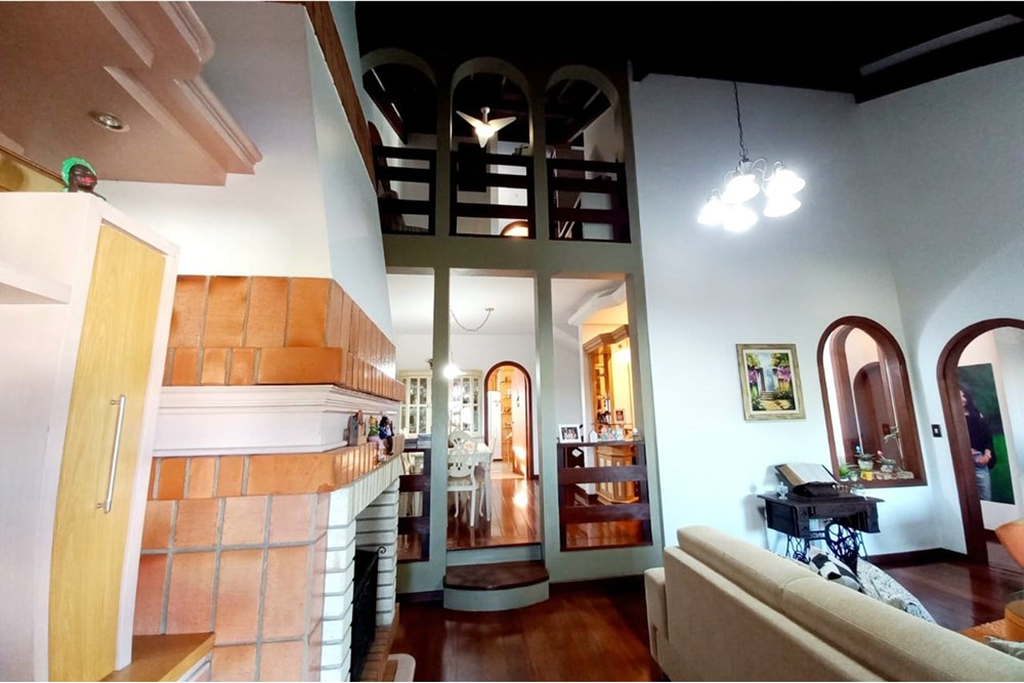 Casa à venda com 4 quartos, 321m² - Foto 47