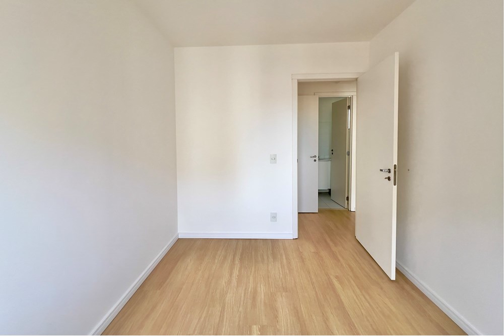 Apartamento à venda com 3 quartos, 77m² - Foto 5