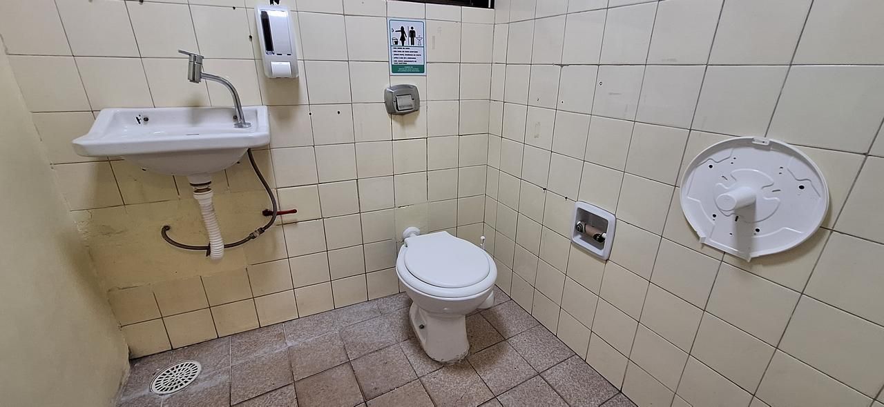 Loja-Salão para alugar com 1 quarto, 67m² - Foto 13