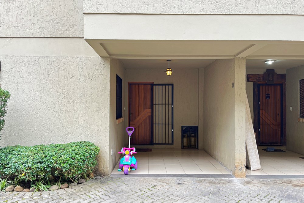 Casa de Condomínio à venda com 2 quartos, 103m² - Foto 3