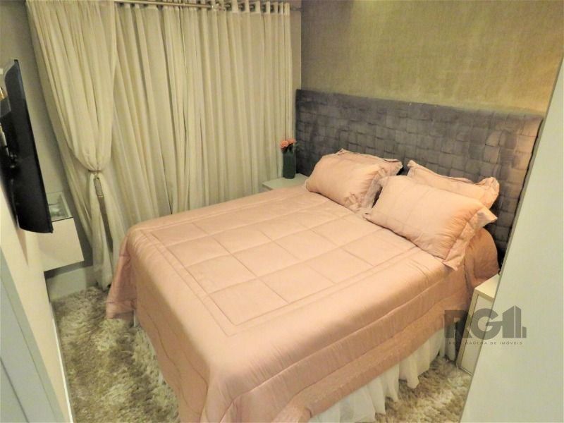 Casa à venda com 2 quartos, 79m² - Foto 12