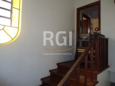 Casa à venda com 4 quartos, 330m² - Foto 18