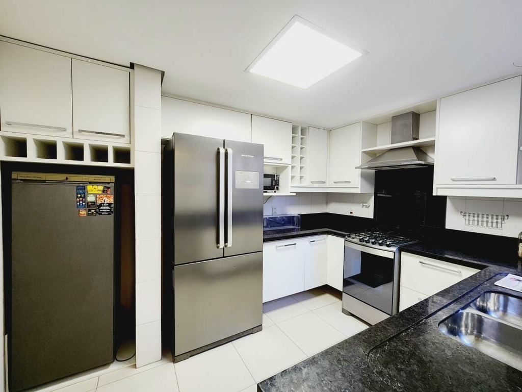 Casa, 4 quartos, 285 m² - Foto 41