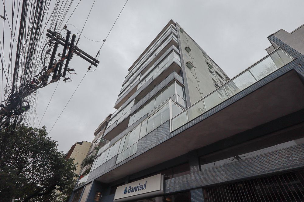 Apartamento, 2 quartos, à venda, 99 m², Floresta - Porto Alegre — foto 2