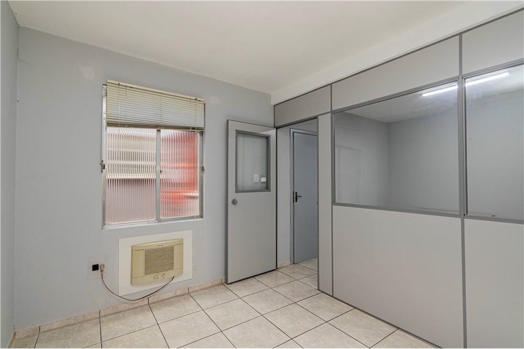 Depósito-Galpão, 351 m² - Foto 2