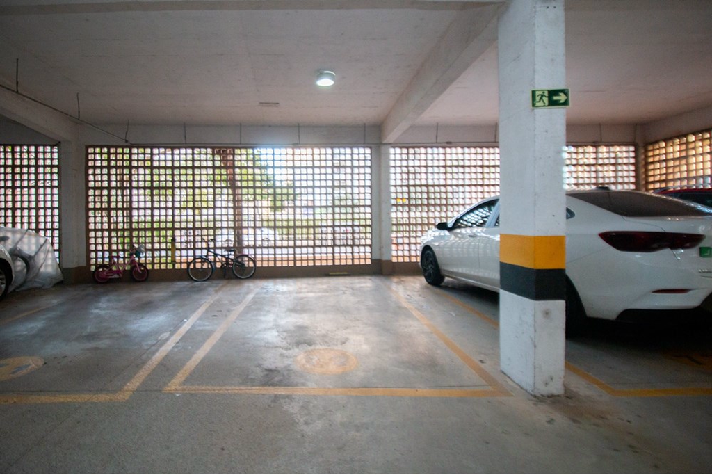 Apartamento à venda com 2 quartos, 68m² - Foto 29