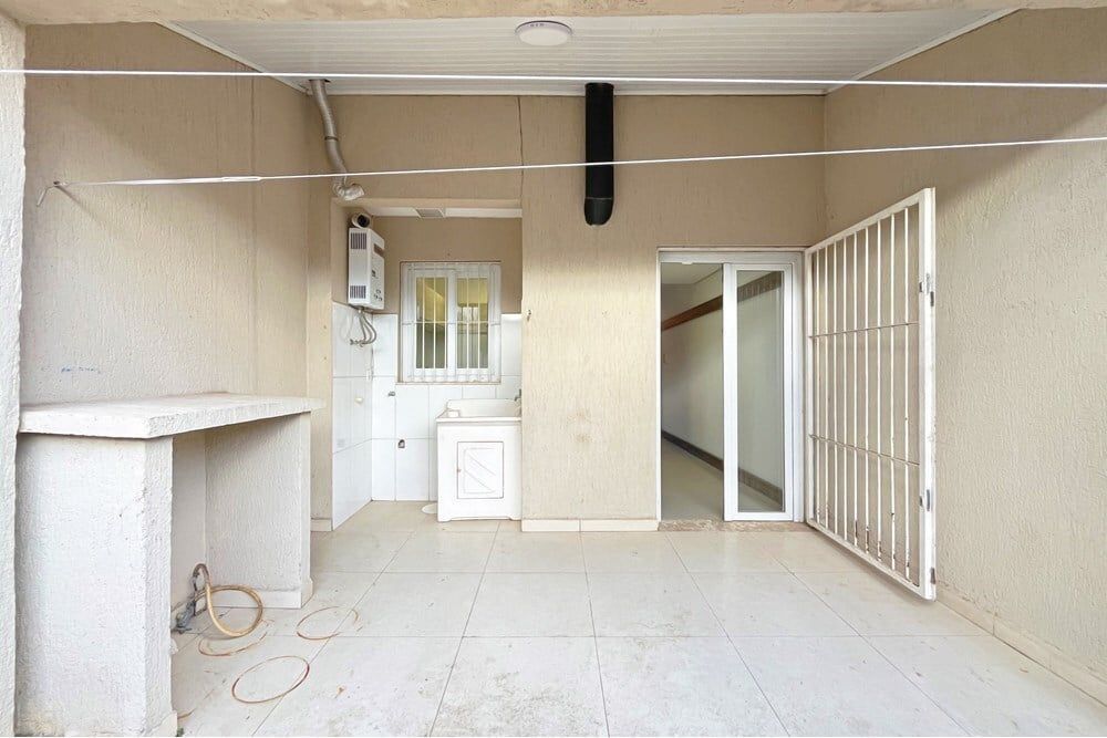 Casa à venda com 2 quartos, 77m² - Foto 20