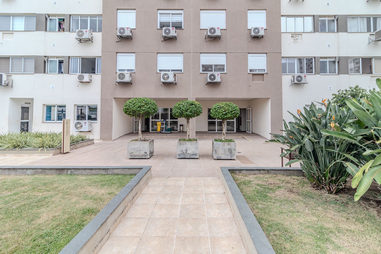 Apartamento para alugar com 3 quartos, 68m² - Foto 38