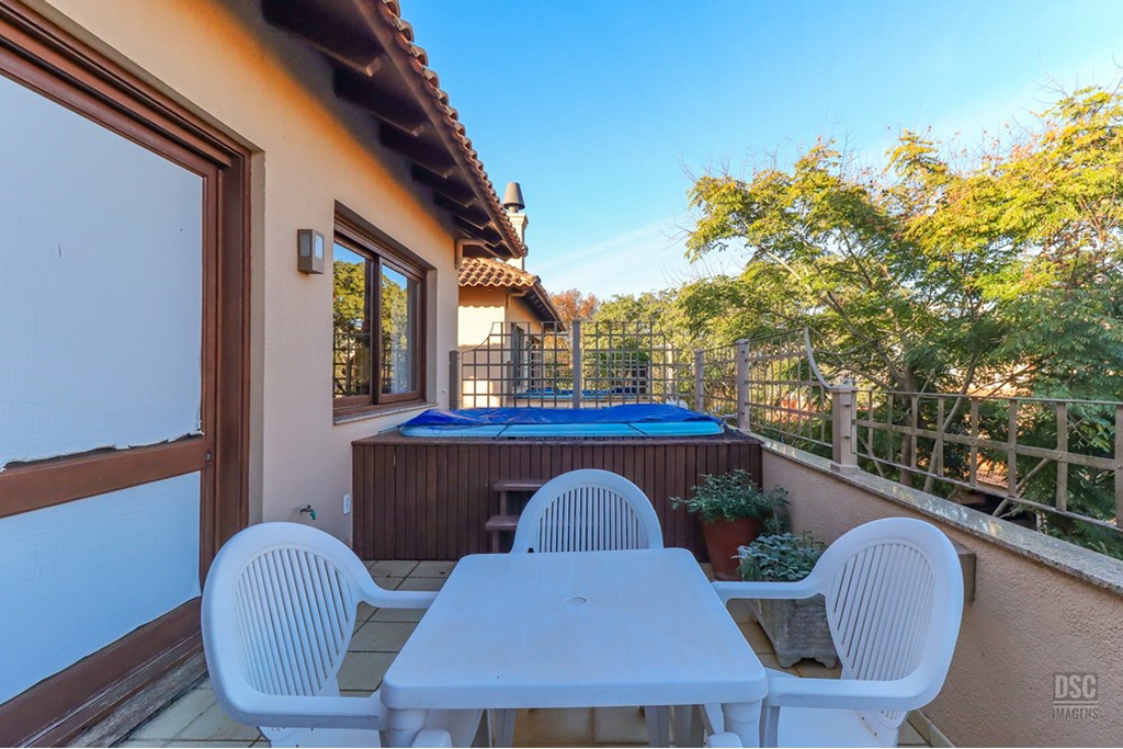 Casa de Condomínio à venda com 4 quartos, 379m² - Foto 29