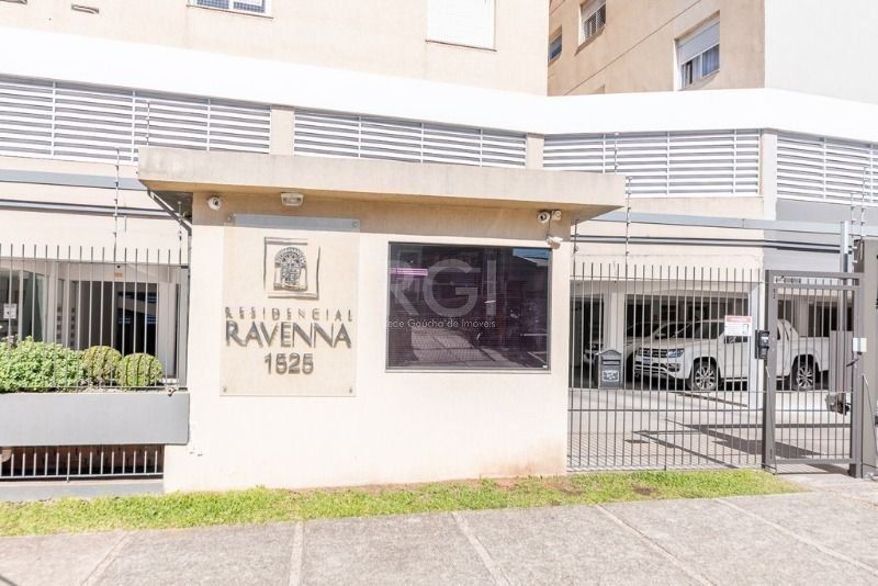 Apartamento para Venda - 73.94m², 3 dormitórios, sendo 1 suites, 1 vaga - Centro