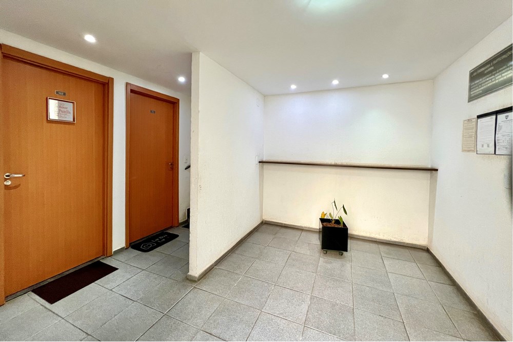 Apartamento à venda com 2 quartos, 39m² - Foto 3