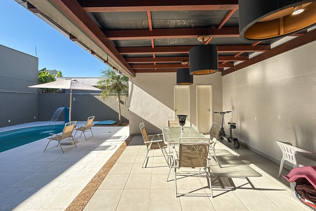 Casa, 4 quartos, 240 m² - Foto 57