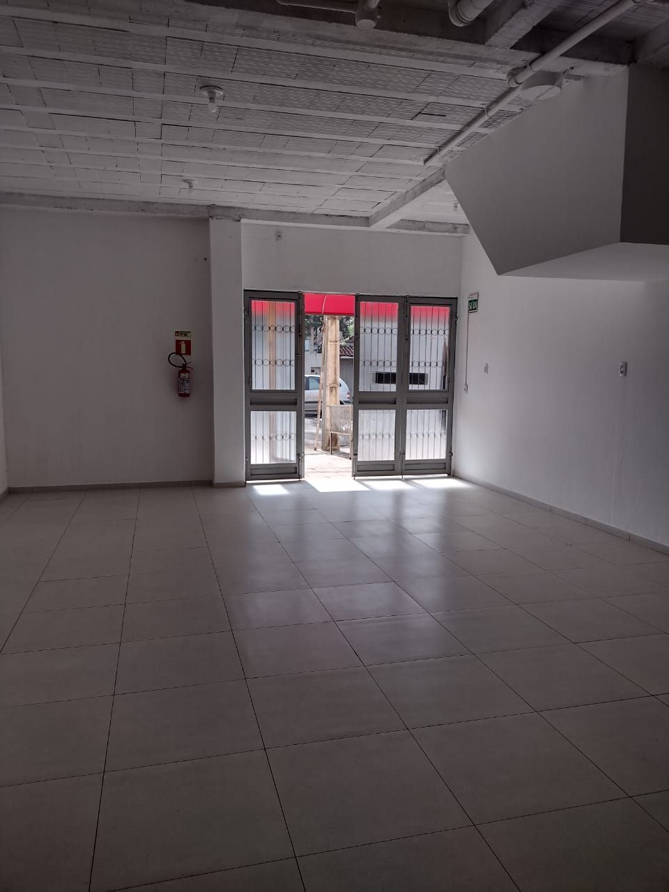 Loja-Salão, 89 m² - Foto 2