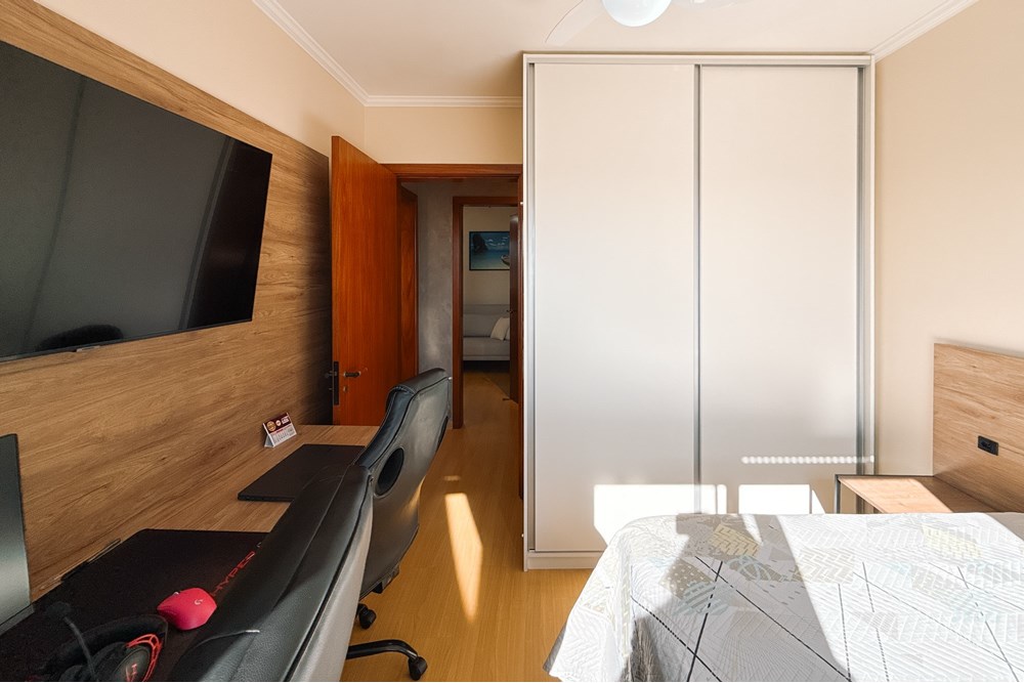 Apartamento à venda com 3 quartos, 110m² - Foto 15