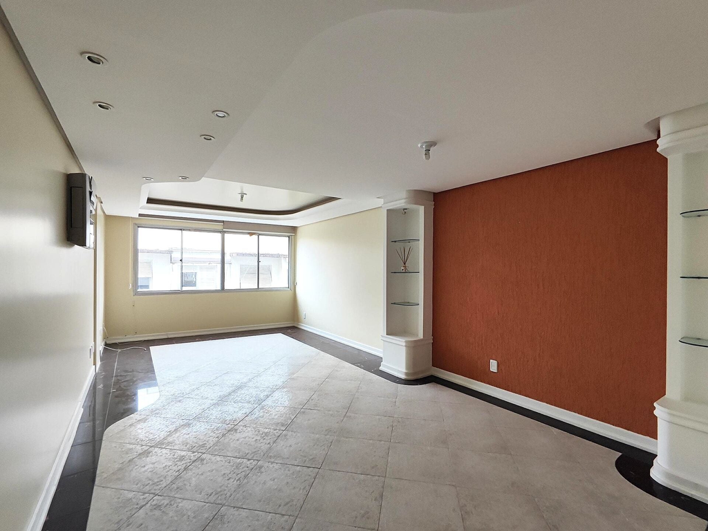 Apartamento, 3 quartos, 133 m² - Foto 1