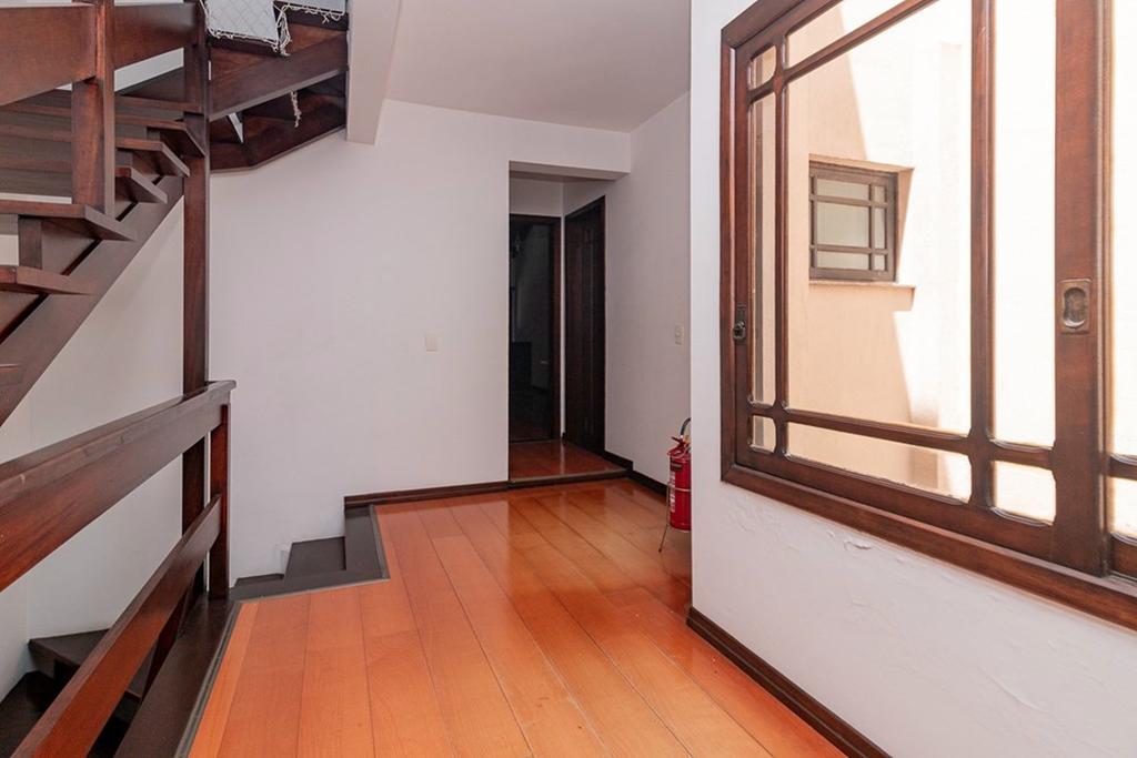 Casa, 4 quartos, 308 m² - Foto 5