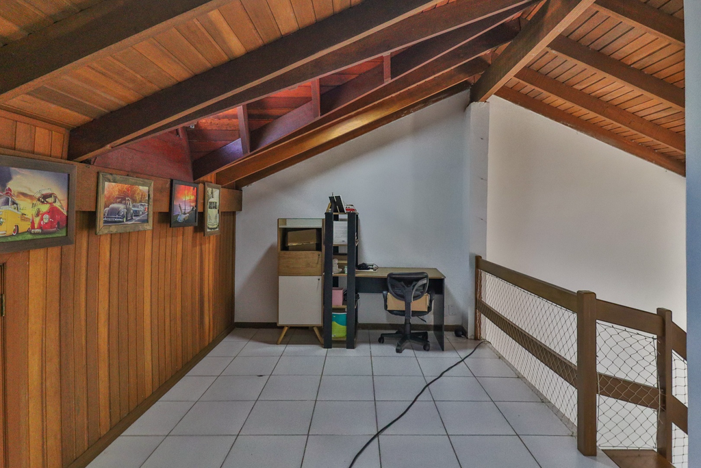 Casa, 3 quartos, 77 m² - Foto 2