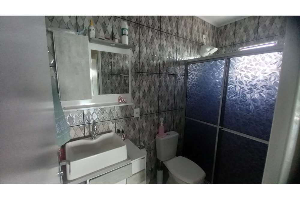 Casa à venda com 8 quartos, 351m² - Foto 13