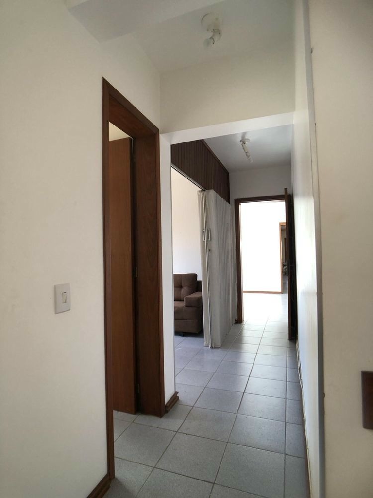 Apartamento à venda com 3 quartos, 129m² - Foto 3