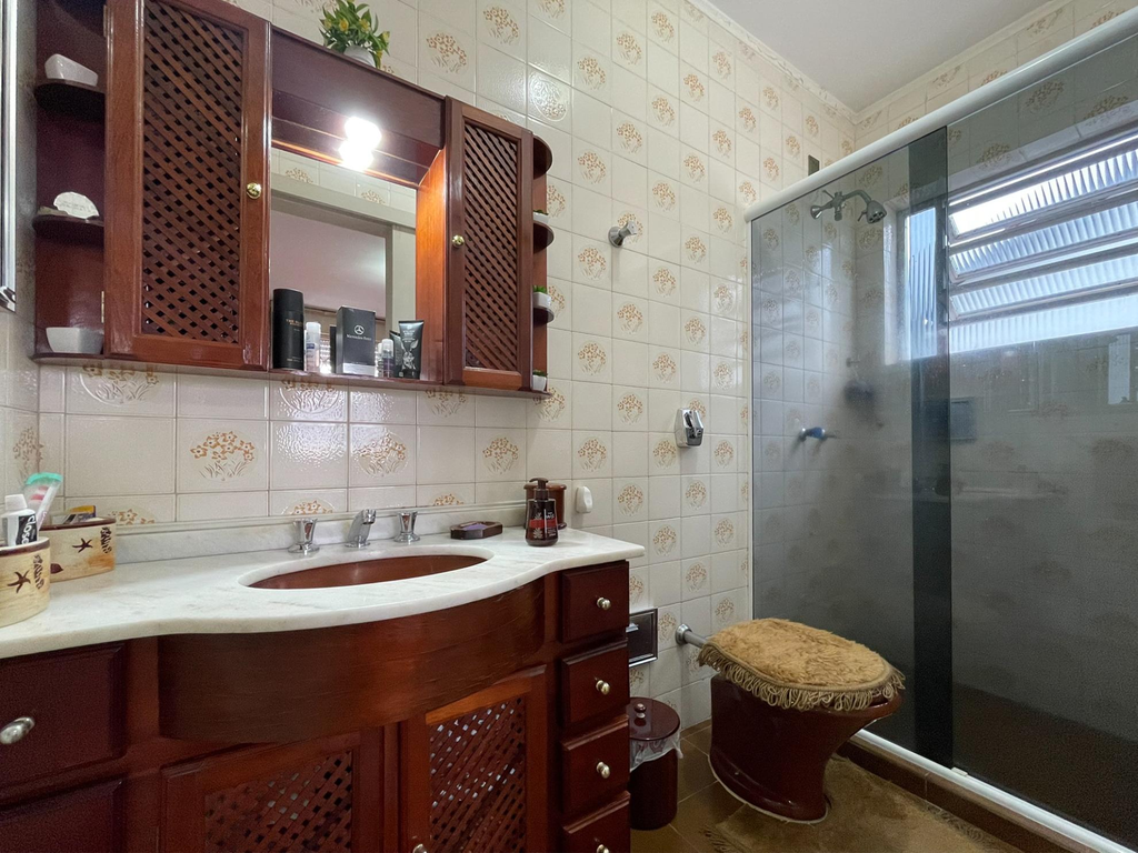 Casa, 3 quartos, 229 m² - Foto 2