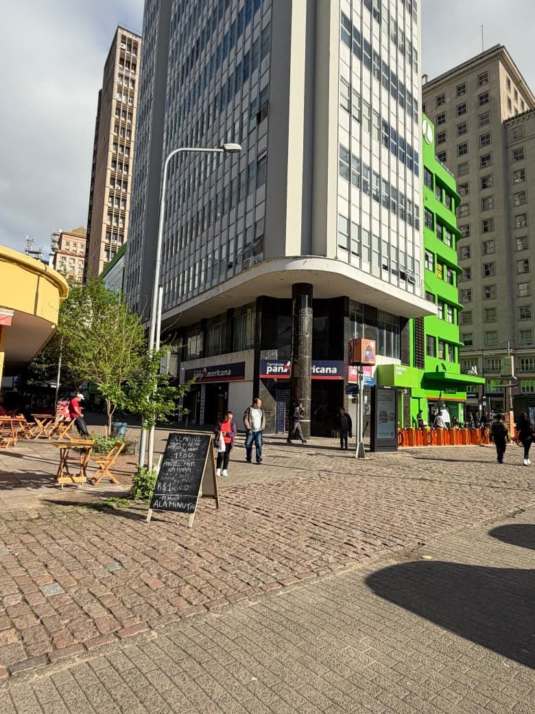 🏢✨BELO CONJUNTO COMERCIAL NO CENTRO DE PORTO ALEGRE COM VISTA PARA O GUAÍBA!✨🏢 — foto 2