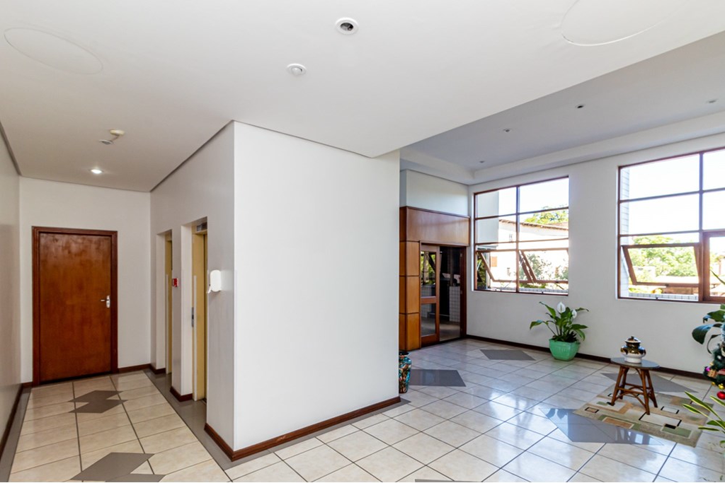 Apartamento à venda com 2 quartos, 61m² - Foto 44