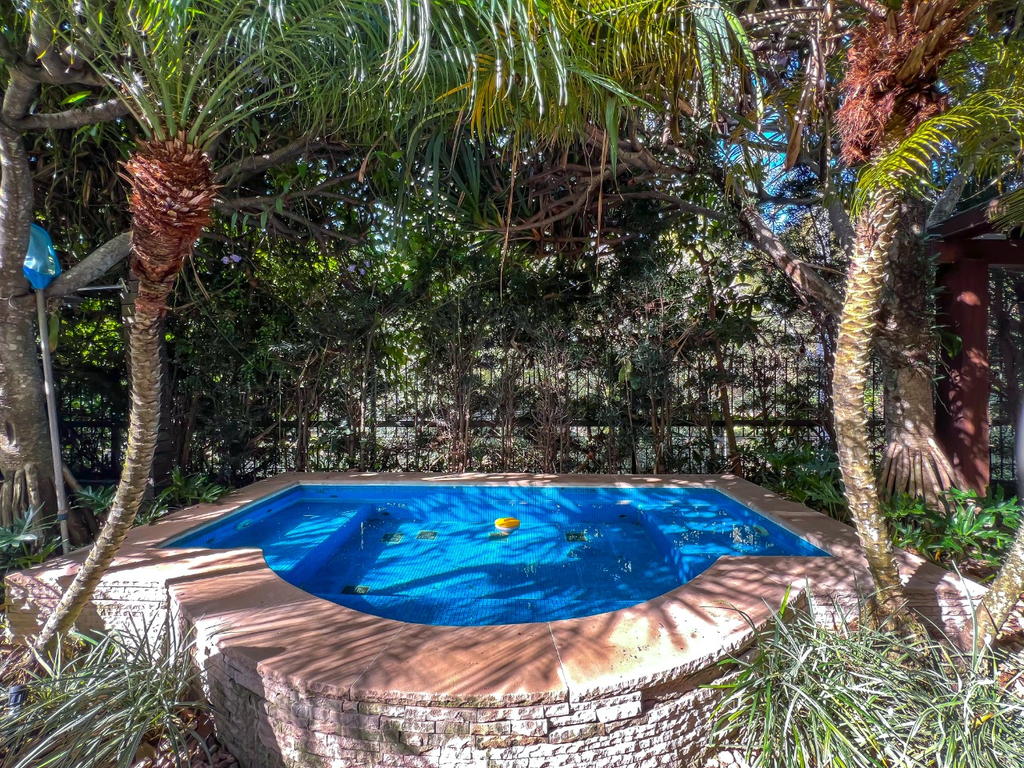 Casa de Condomínio à venda com 4 quartos, 631m² - Foto 41