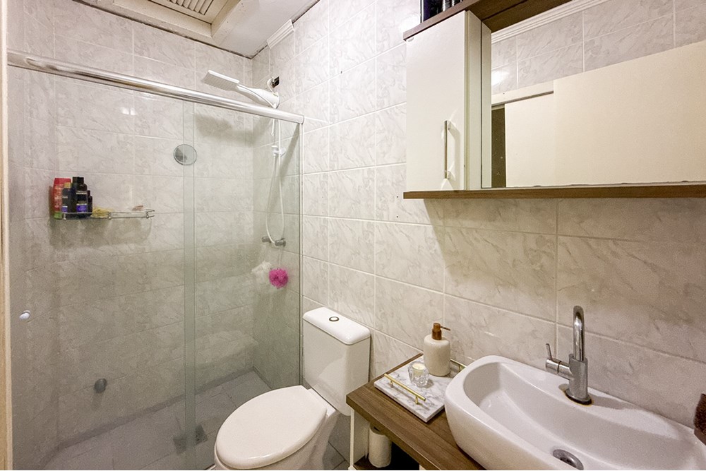 Casa à venda com 2 quartos, 99m² - Foto 2