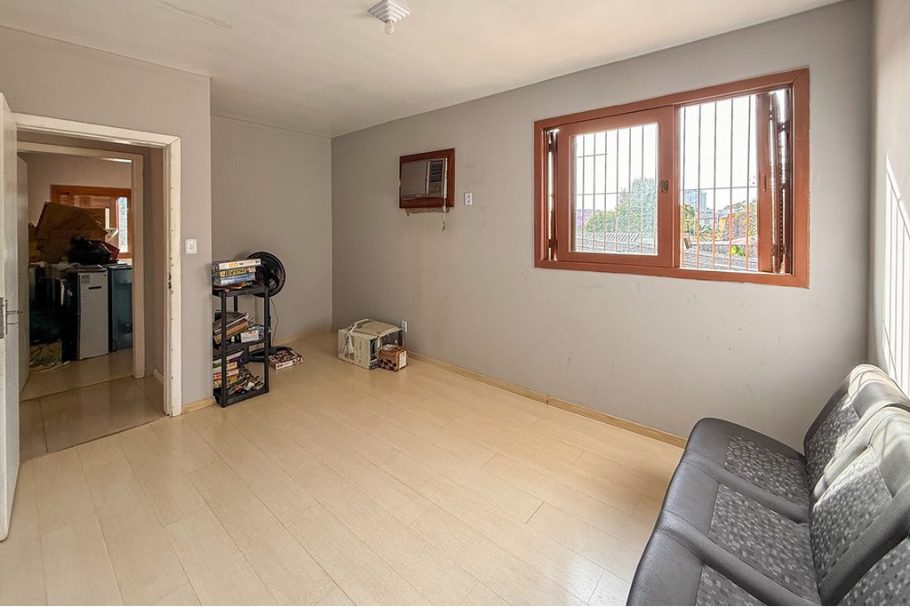 Casa à venda com 6 quartos, 285m² - Foto 44
