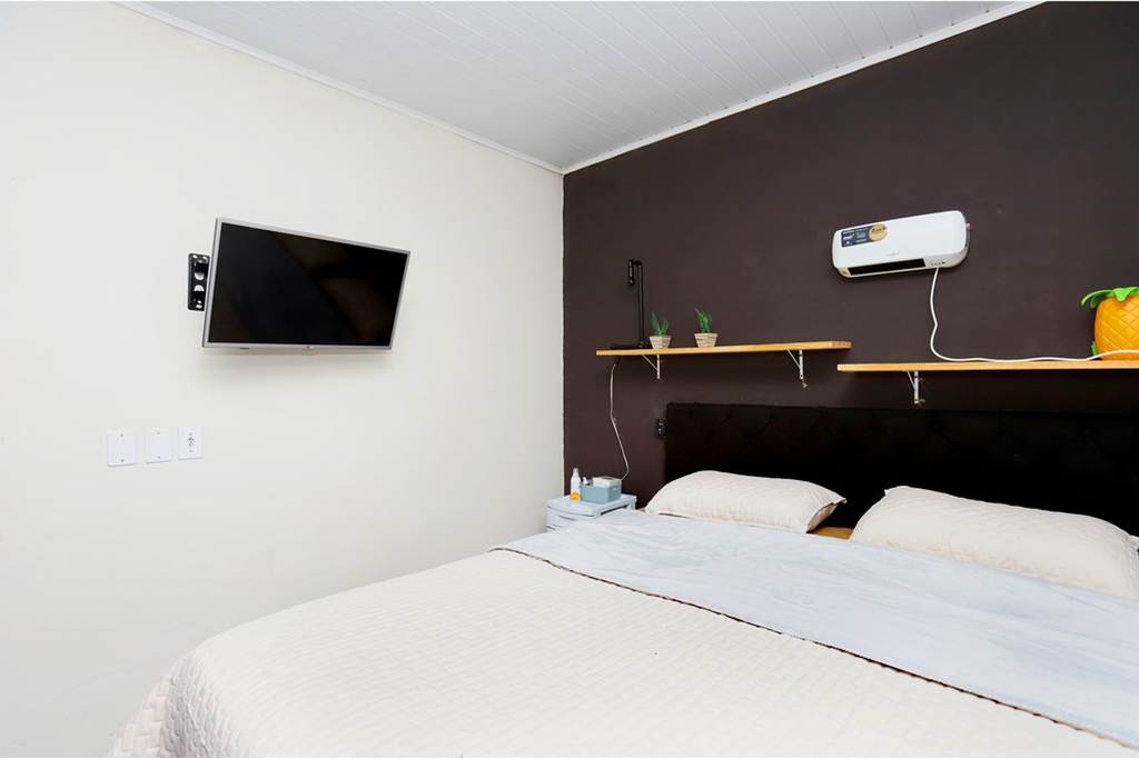 Casa à venda com 2 quartos, 50m² - Foto 7