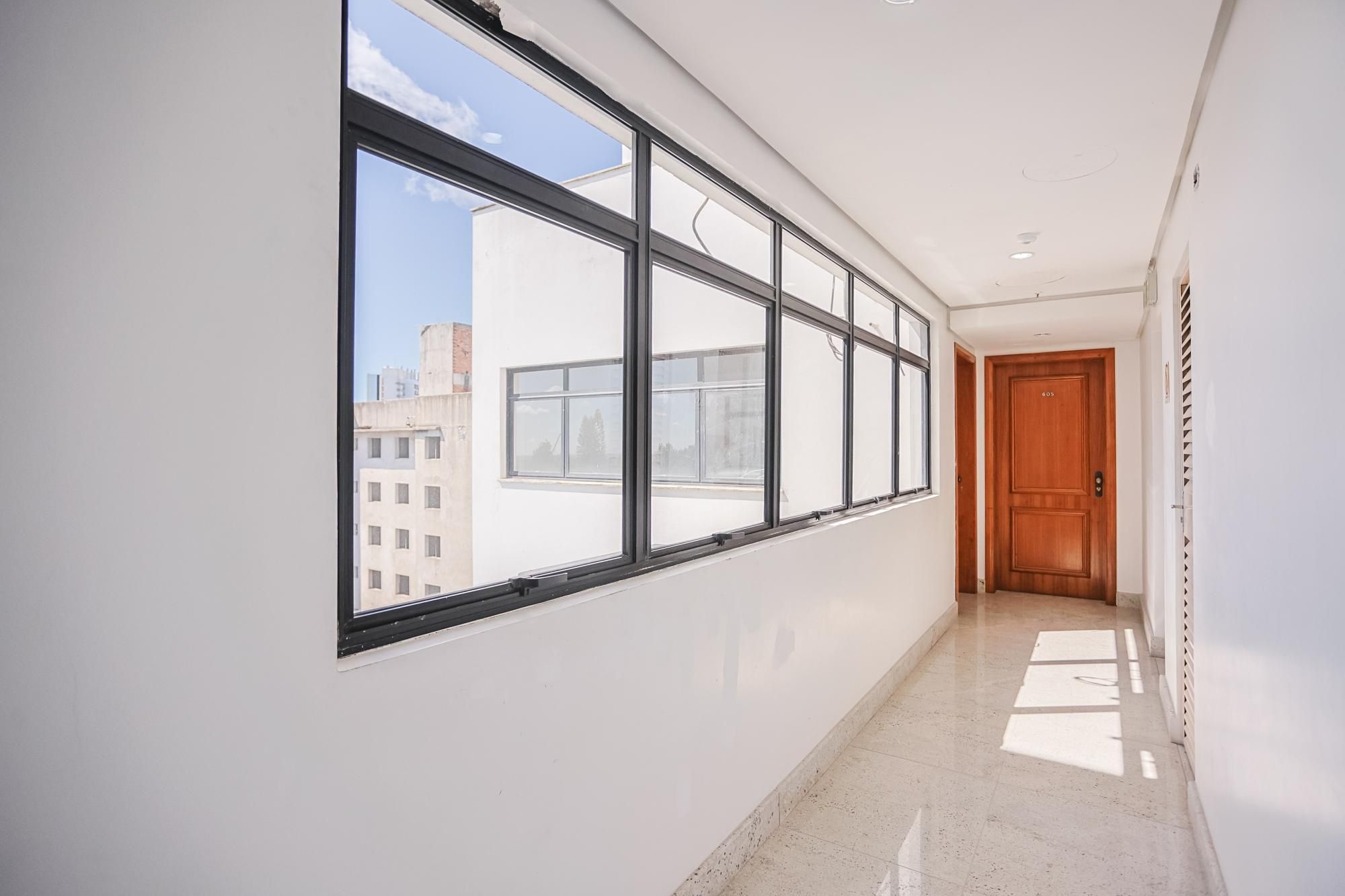 Conjunto Comercial-Sala para alugar com 1 quarto, 99m² - Foto 30