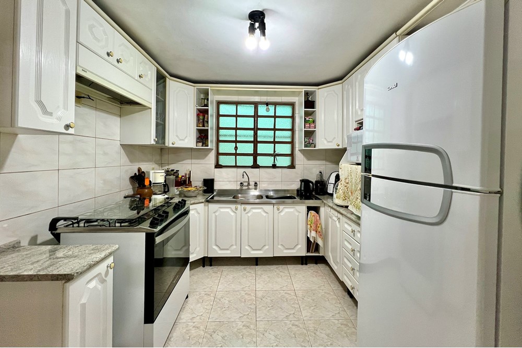 Casa, 3 quartos, 263 m² - Foto 22