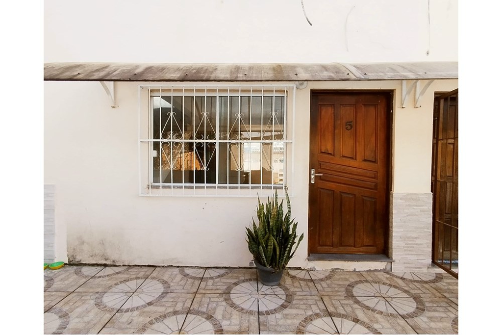 Casa à venda com 2 quartos, 72m² - Foto 11