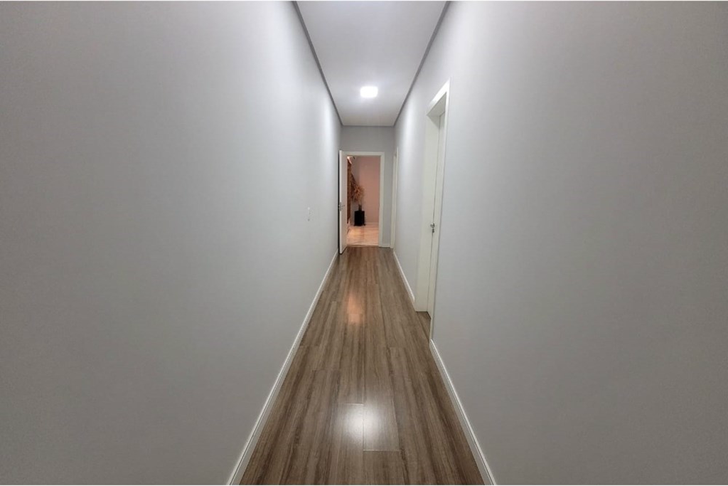 Casa à venda com 4 quartos, 326m² - Foto 15